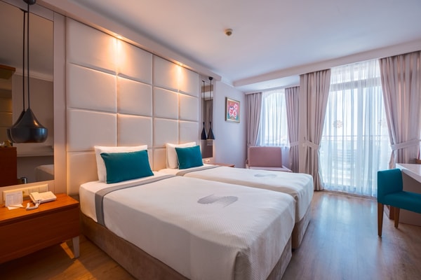 standart-kara-manzaral-2-large-175586561225_20250822152730.jpeg