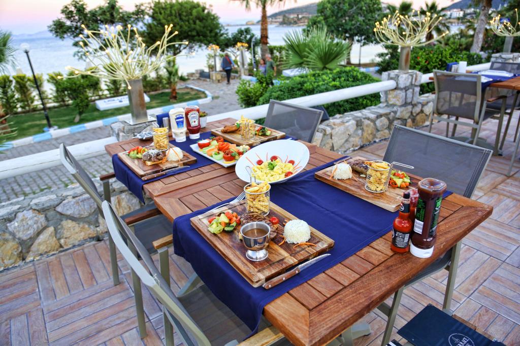 uslu yacht hotel